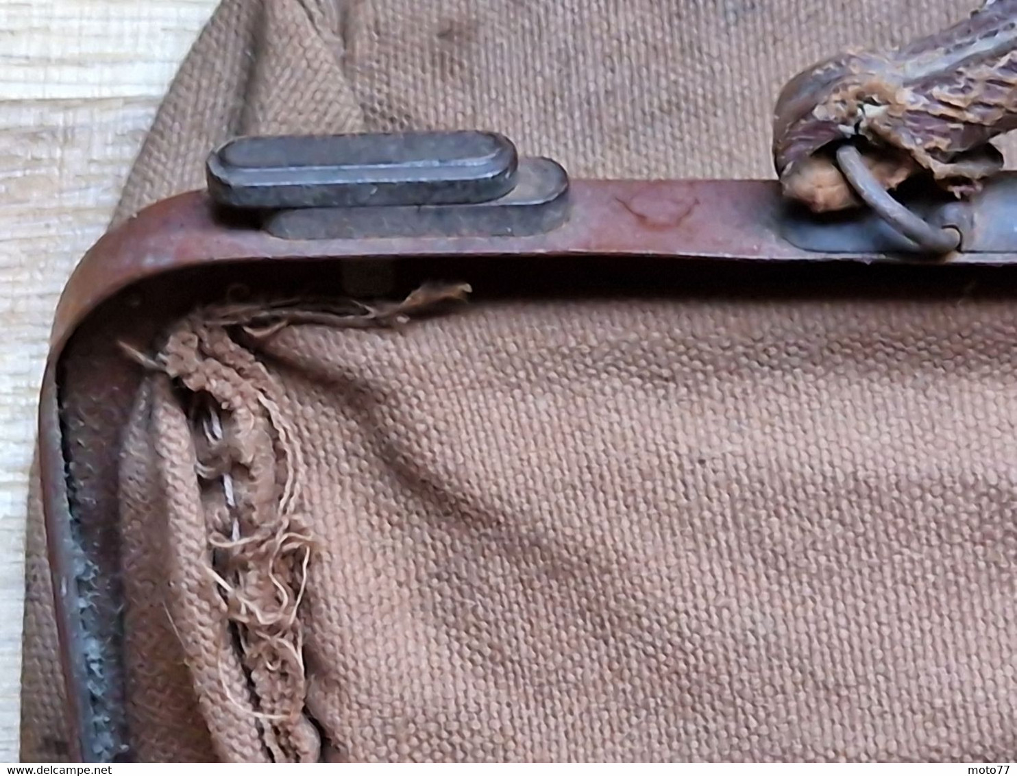 Ancien SAC En TOILE Et Métal - Utilisé Durant Des Générations - "laissé Dans Son Jus" - Vers 1930 1940 - Leather Goods 