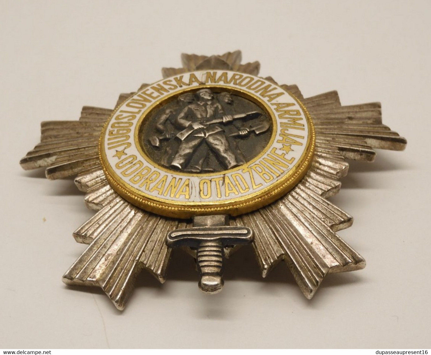 *MEDAILLE JUGOSLOVENSKA NARODNA ARMIJA ODBRANA OTADZBINE YOUGOSLAVIE MILITARIA E - Other & Unclassified