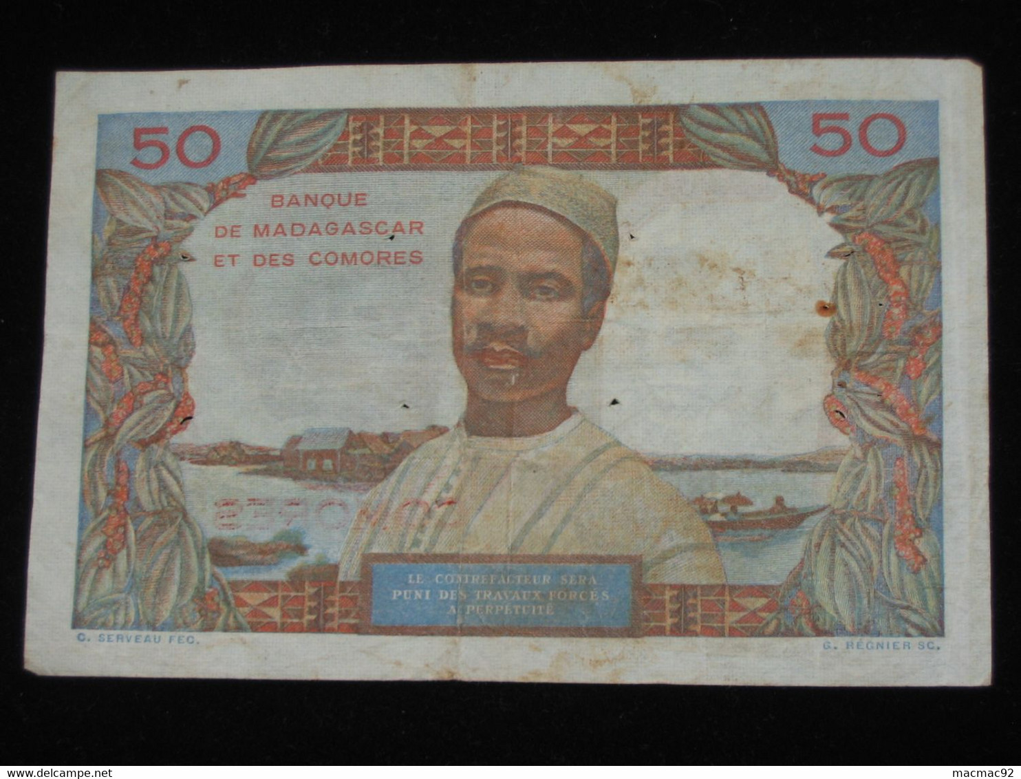 COMORES  - Cinquante 50 Francs - BANQUE DE MADAGASCAR  **** EN ACHAT IMMEDIAT **** - Comoren