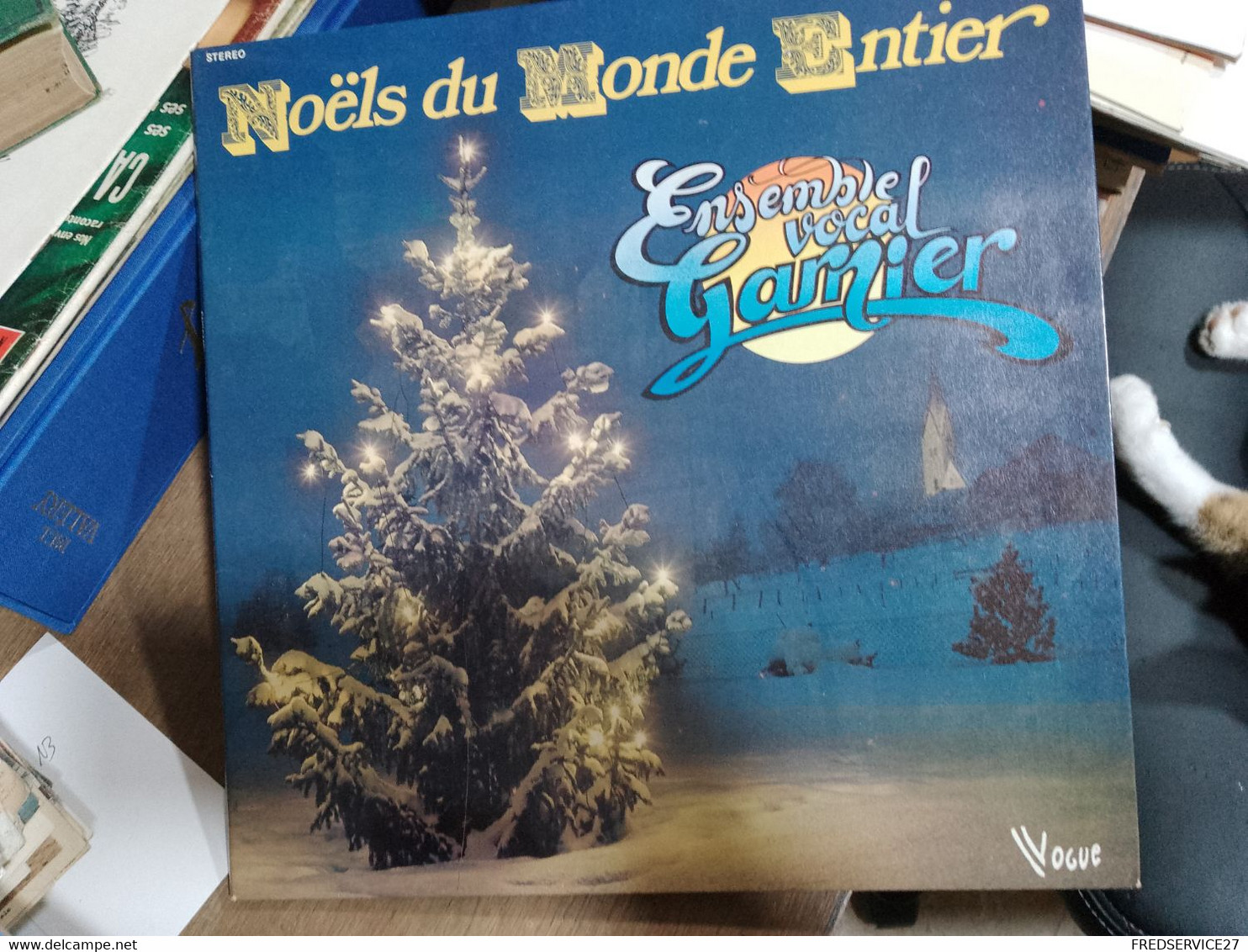 63 //  NOELS DU MONDE ENTIER / ENSEMBLE VOCAL GARNIER - Chants De Noel