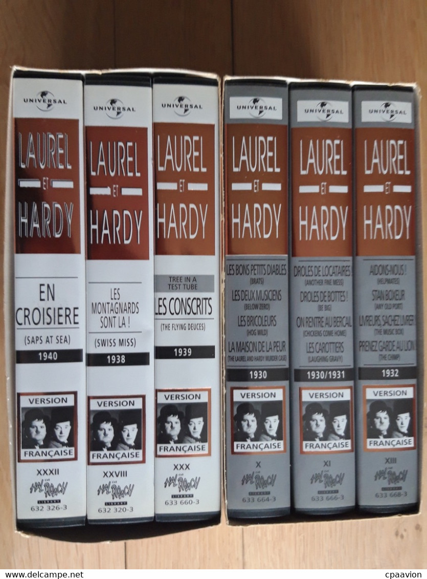 2 COFFRETS; 6 CASSETTES LAUREL ET HARDY - Familiari