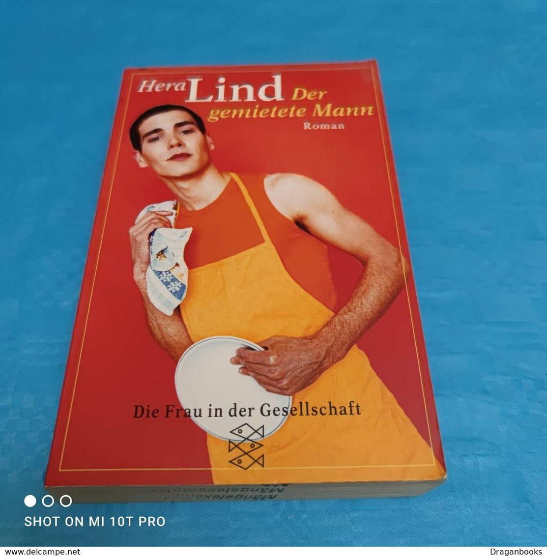 Hera Lind - Der Gemietete Mann - School Books