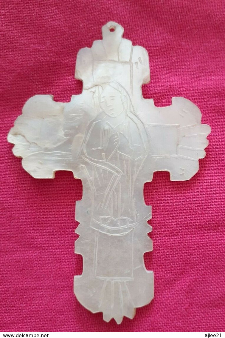 Crucifix/ Croix. Christ Et Sainte Vierge. Gravure En Nacre. - Arte Religiosa