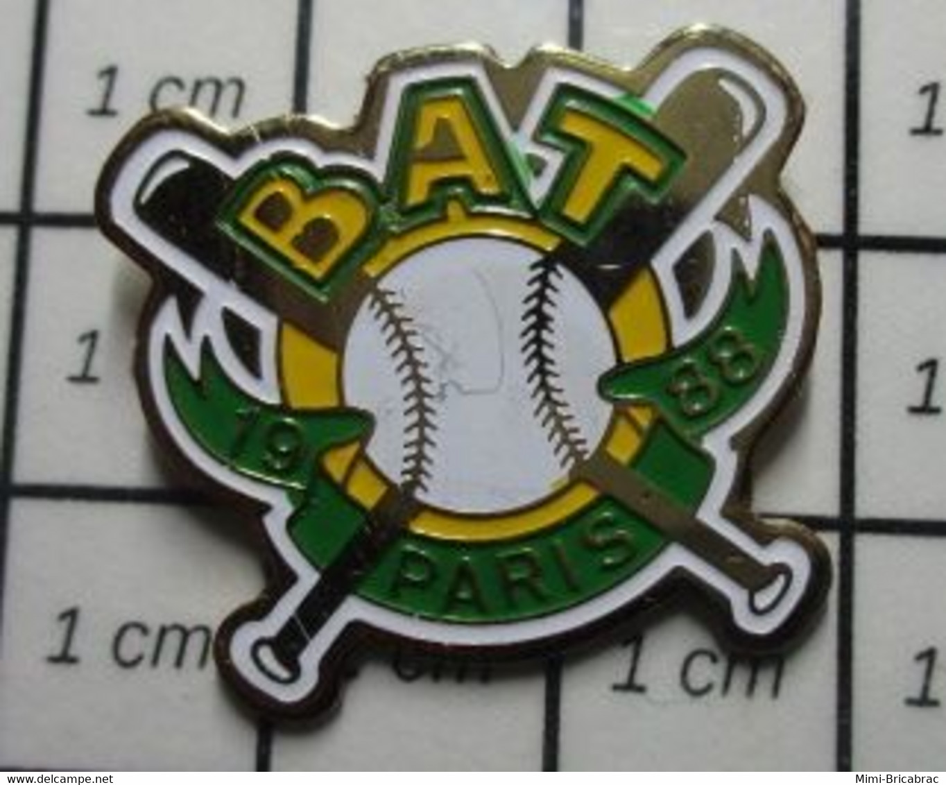 712B Pin's Pins / Beau Et Rare / SPORTS /  BASEBALL BAT PARIS 1989 - Honkbal