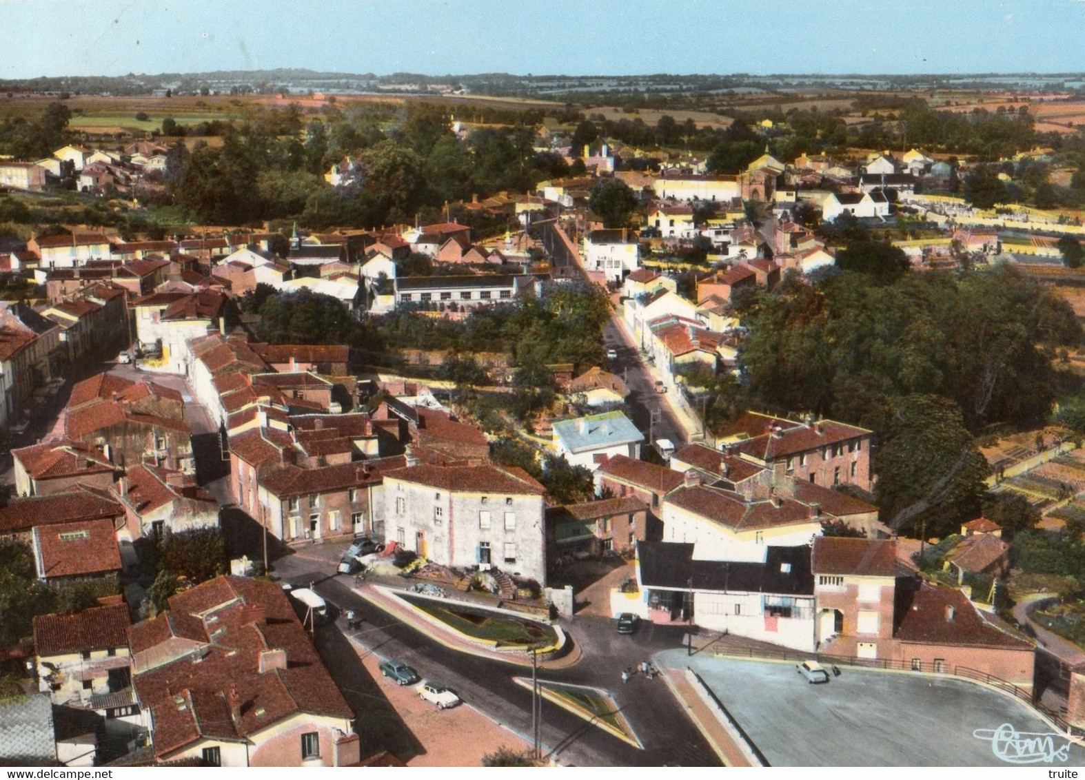 MONTFAUCON VUE AERIENNE - Montfaucon