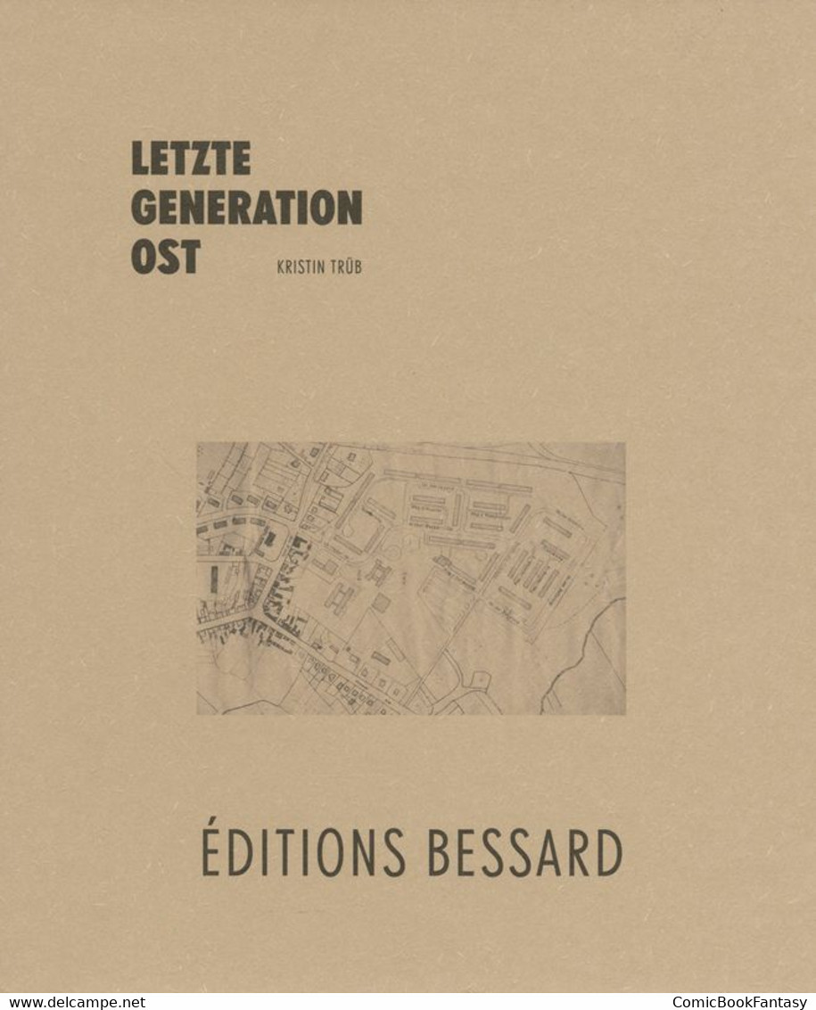 Kristin Trüb Letzte Generation Ost Limited Edition (500 Copies) + Signed C-Print - Fotografía