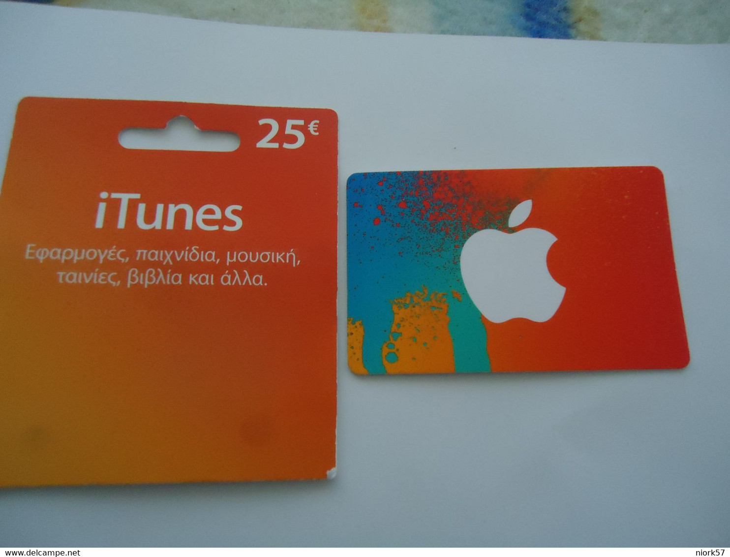 GREECE  USED PHONECARDS  OTHERS APP STORE & ITUNES UNIT 25 EURO  AND FOLDER - Musique