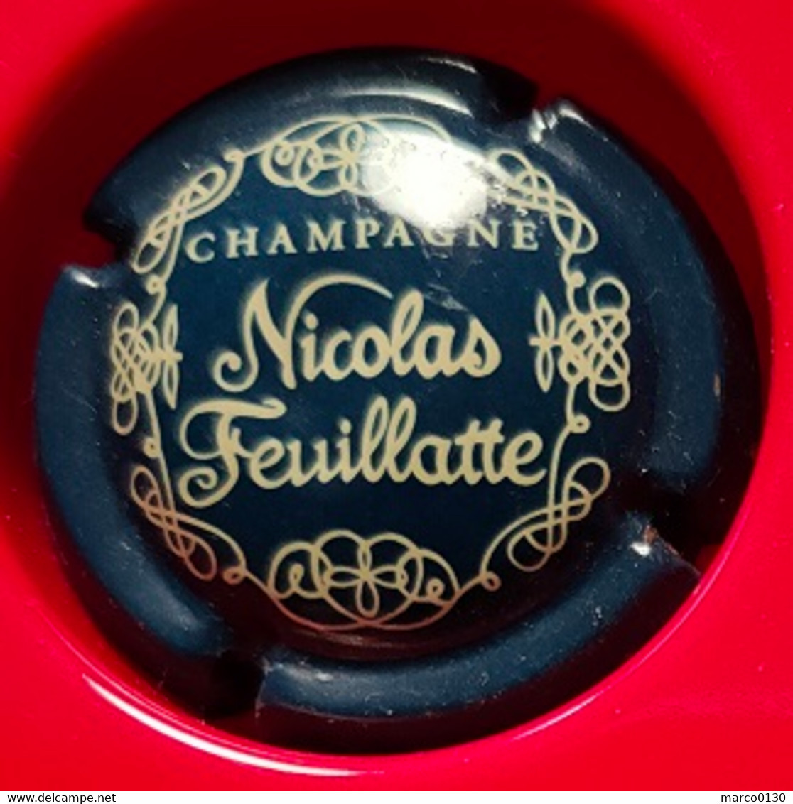 CAPSULE DE CHAMPAGNE FEUILLATTE NICOLAS N° 11 - Feuillate