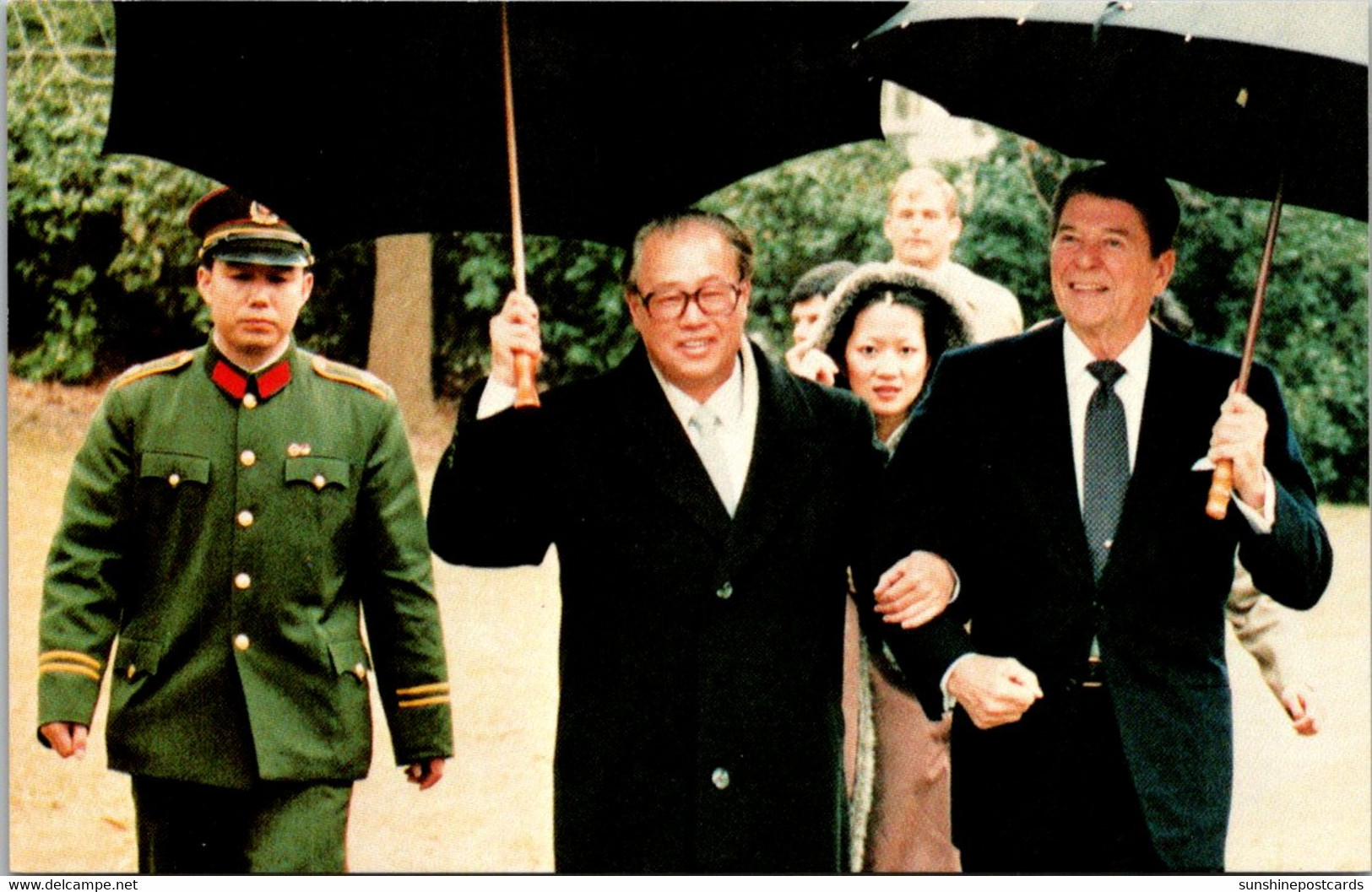 President Ronald Reagan And Chinese Premier Zhoa Ziyang - Presidenti