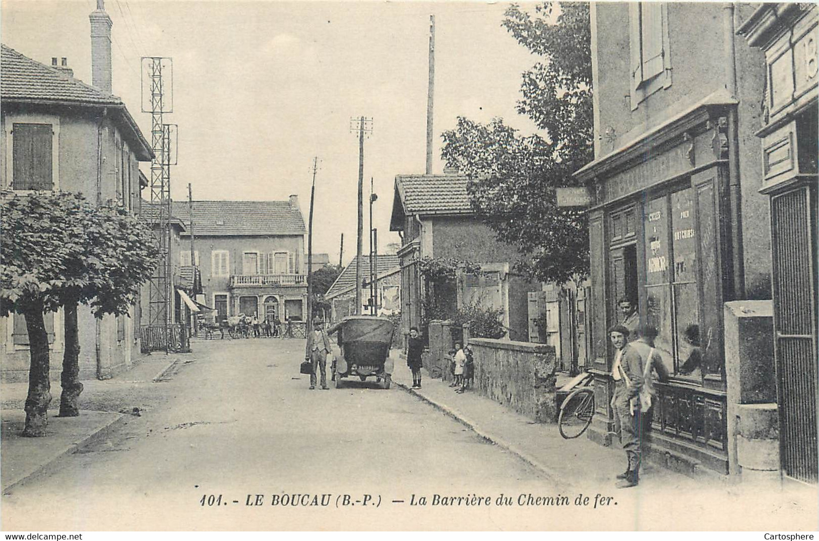 CPA 64 Pyrénées-Atlantiques > Le Boucau La Barrière Du Chemin De Fer Bouheben - Boucau