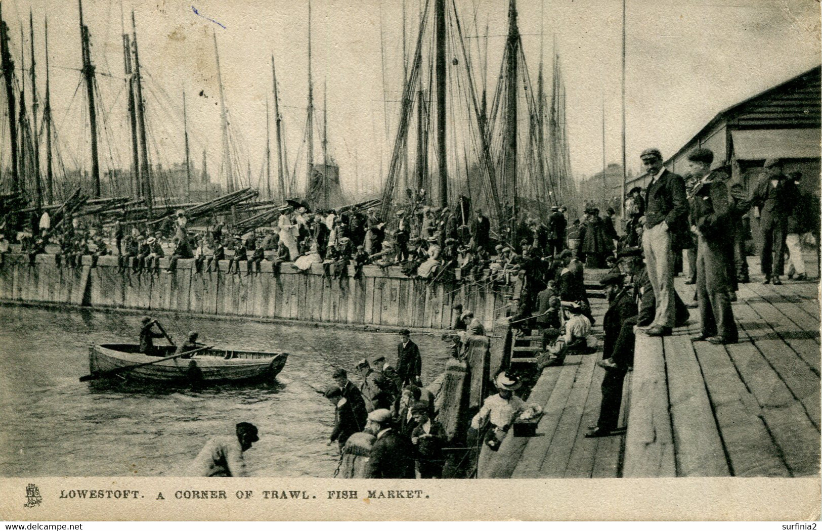 SUFFOLK - LOWESTOFT - A CORNER OF TRAWL - FISH MARKET 1904  Suf489 - Lowestoft