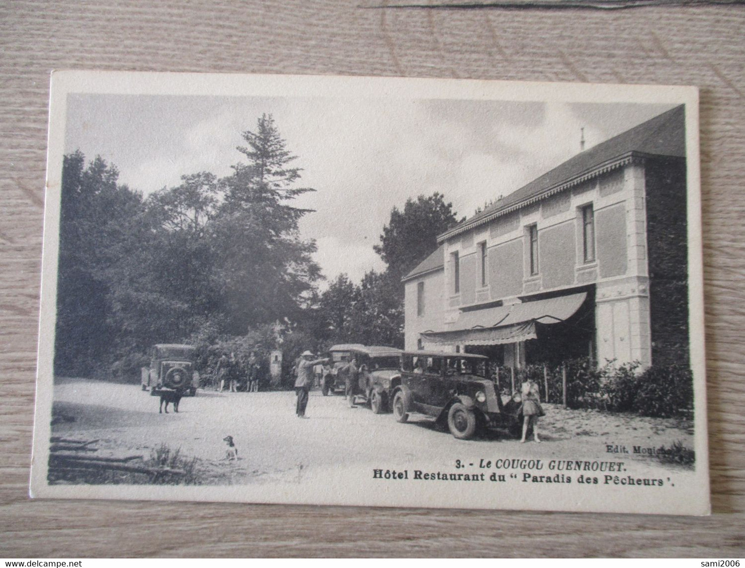 44 LE COUGOU GUENROUET HOTEL RESTAURANT "PARADIS DES PECHEURS" VOITURES ANCIENNES - Guenrouet