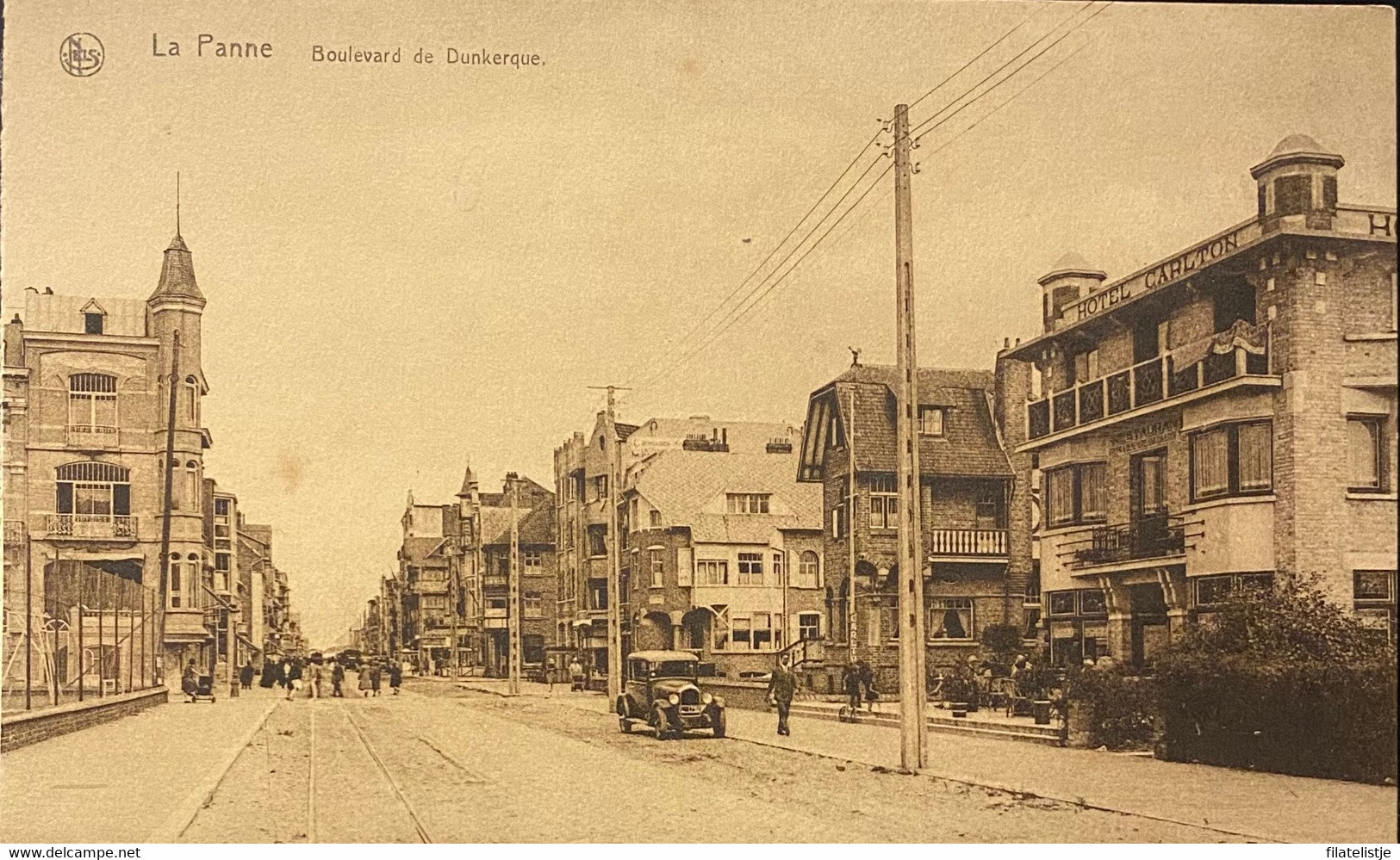 De Panne Duinkerkelaan Vanuit De Andere Richting Met De Tennisvelden Vooraan - De Panne