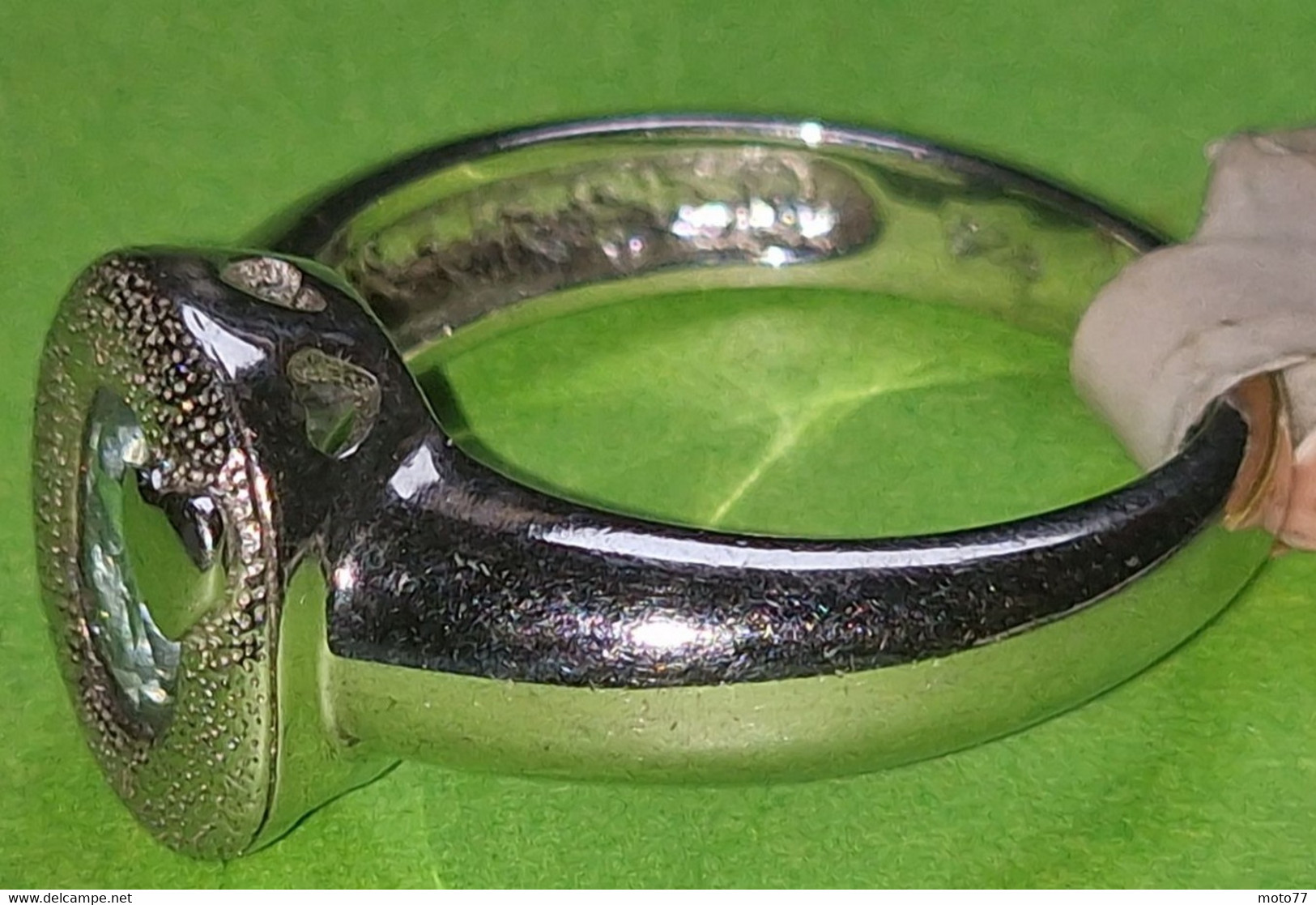 BAGUE "cœur" ARGENT Massif- Zirconium - Diamètre Intérieur (pour Le Doigt) : Environ 17 Mm - "neuf De Stock" - Vers 2000 - Bagues