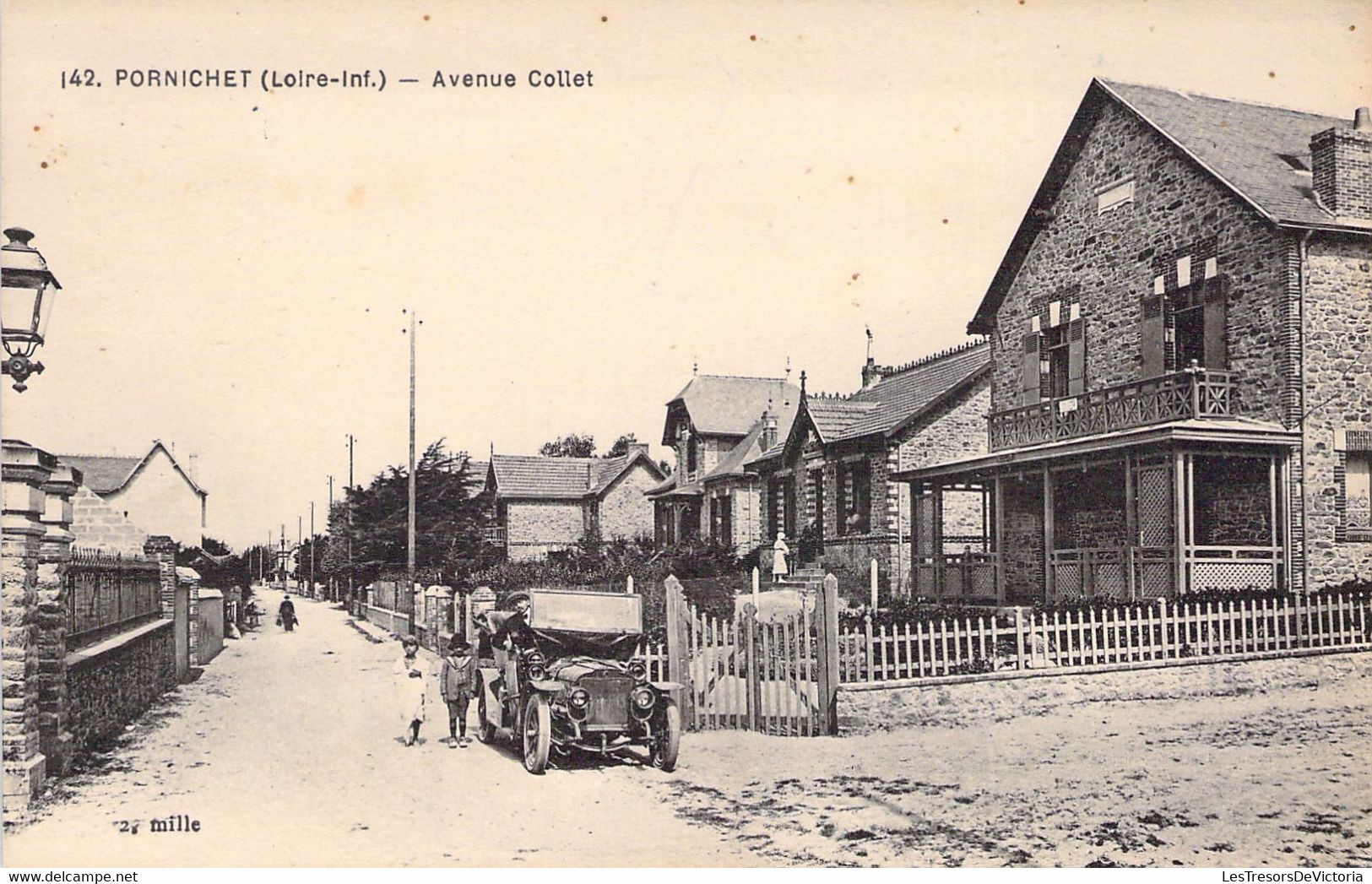 44 - PORNICHET - Avenue Collet - Vieille Voiture  - Carte Postale Ancienne - Pornichet