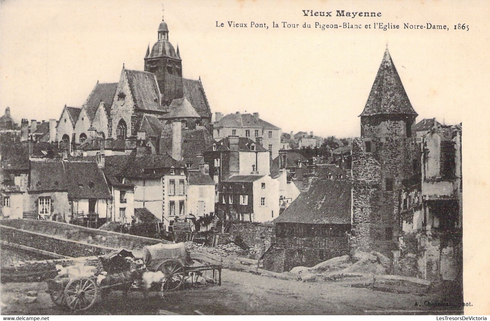 FRANCE - 53 - Vieux Mayenne - Le Vieux Pont - La Tour Du Pigeon Blanc Et L'église Notre Dame  - Carte Postale Ancienne - Mayenne