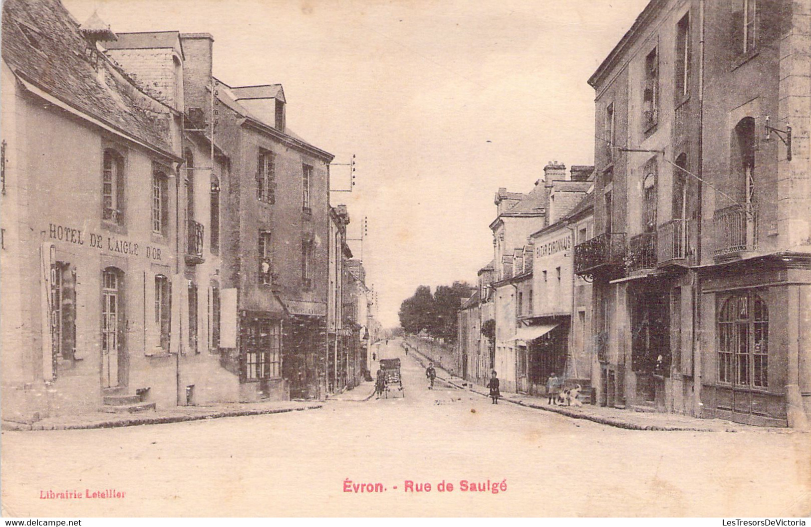 FRANCE - 53 - EVRON - Rue De Saulgé - Letellier - Carte Postale Ancienne - Evron