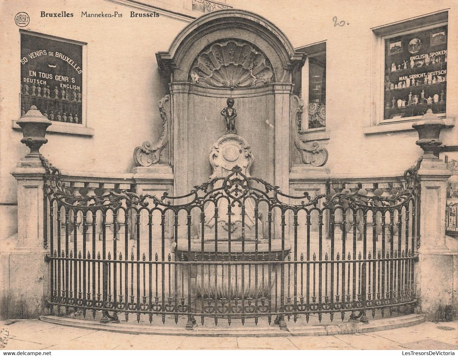 Grand Format - Bruxelles - Manneken Pis- Edit. Albert - Dim.17.8/13.5 Cm - Carte Postale Ancienne - Brussels (City)