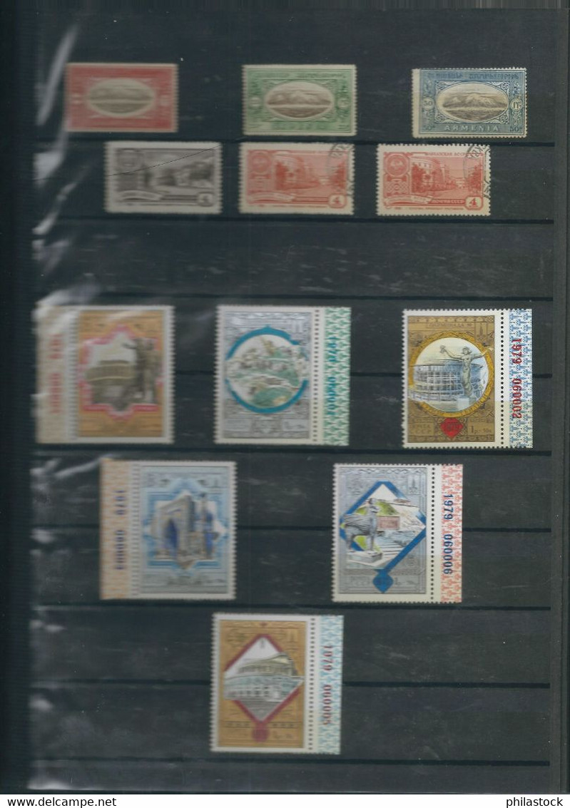 RUSSIE lot timbres & BF à 95 % ** + qq divers & documents dans un trés bel album