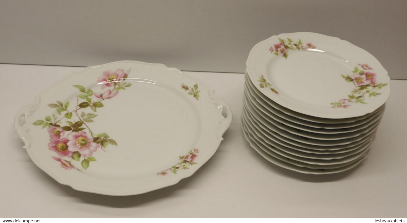 *SUPERBE SERVICE GÂTEAUX PLAT & 12 ASSIETTES A GIRAUD & Cie FLEURS EGLANTIERS  E