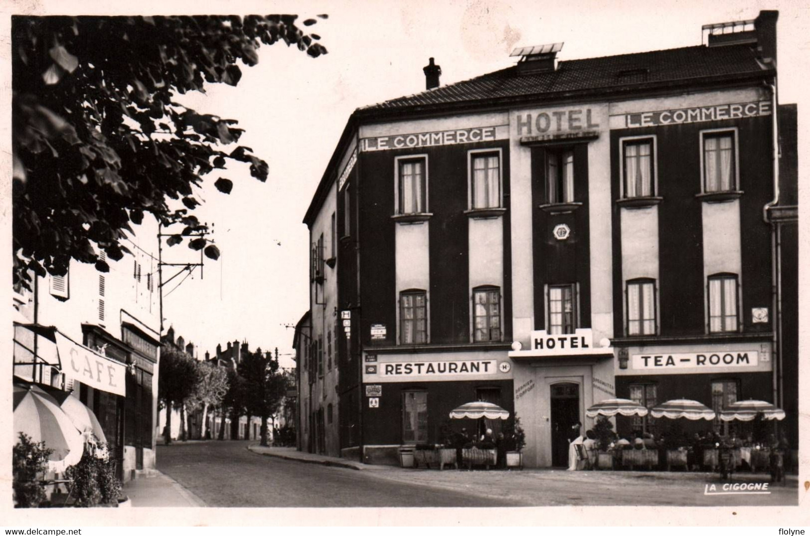 Chagny - La Place D'armes - Hôtel Restaurant Le Commerce - Café - Chagny