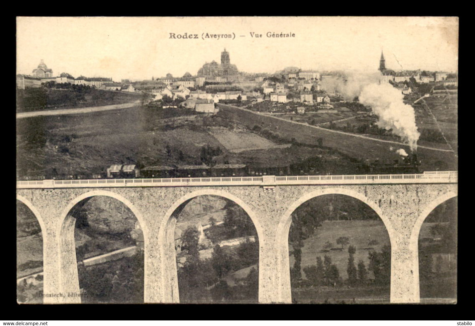 12 - RODEZ - VUE GENERALE - TRAIN SUR LE PONT DE CHEMIN DE FER - Rodez