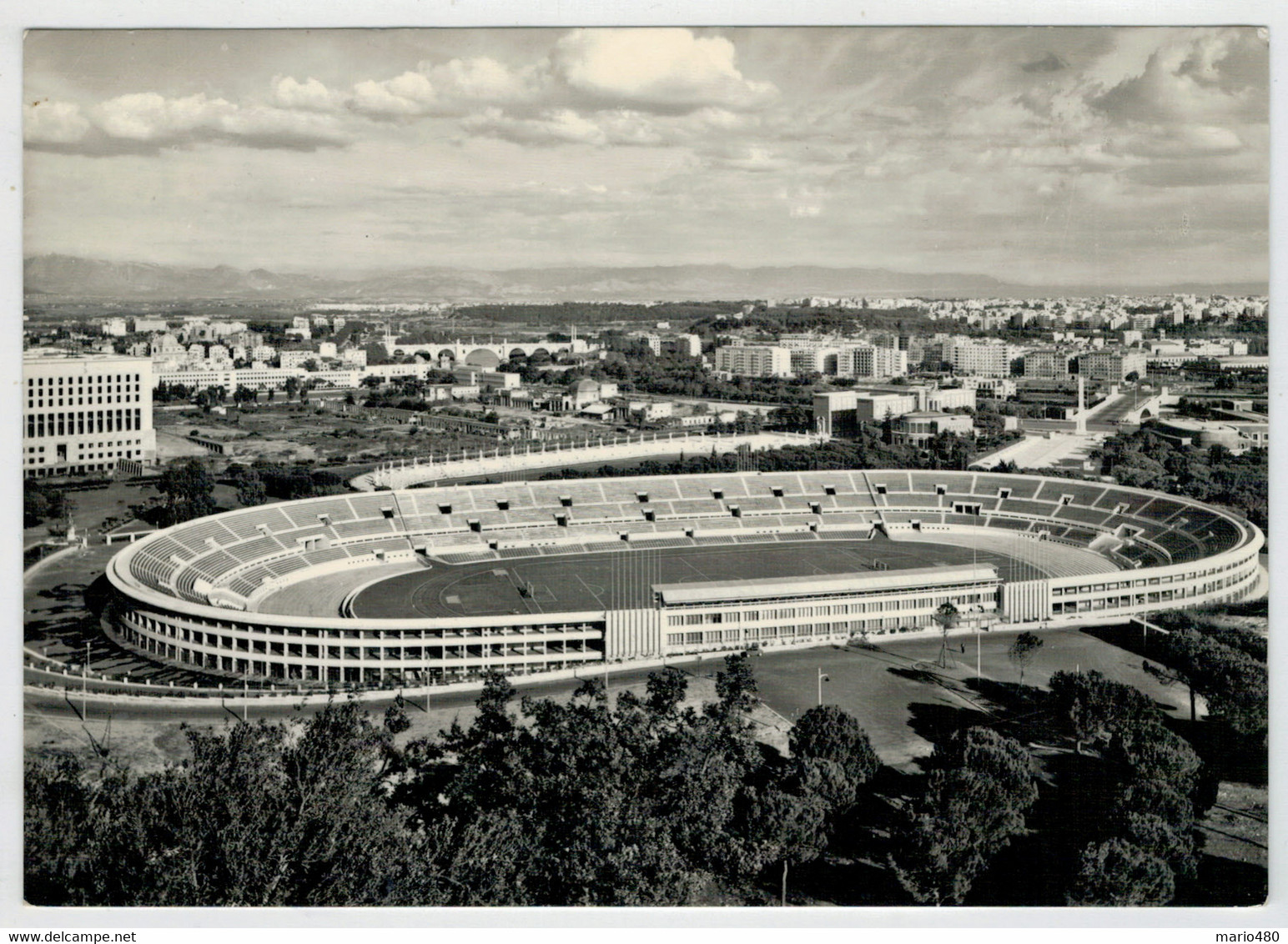 ROMA  -     STADIO   OLIMPICO           2 SCAN  (VIAGGIATA) - Stadi & Strutture Sportive