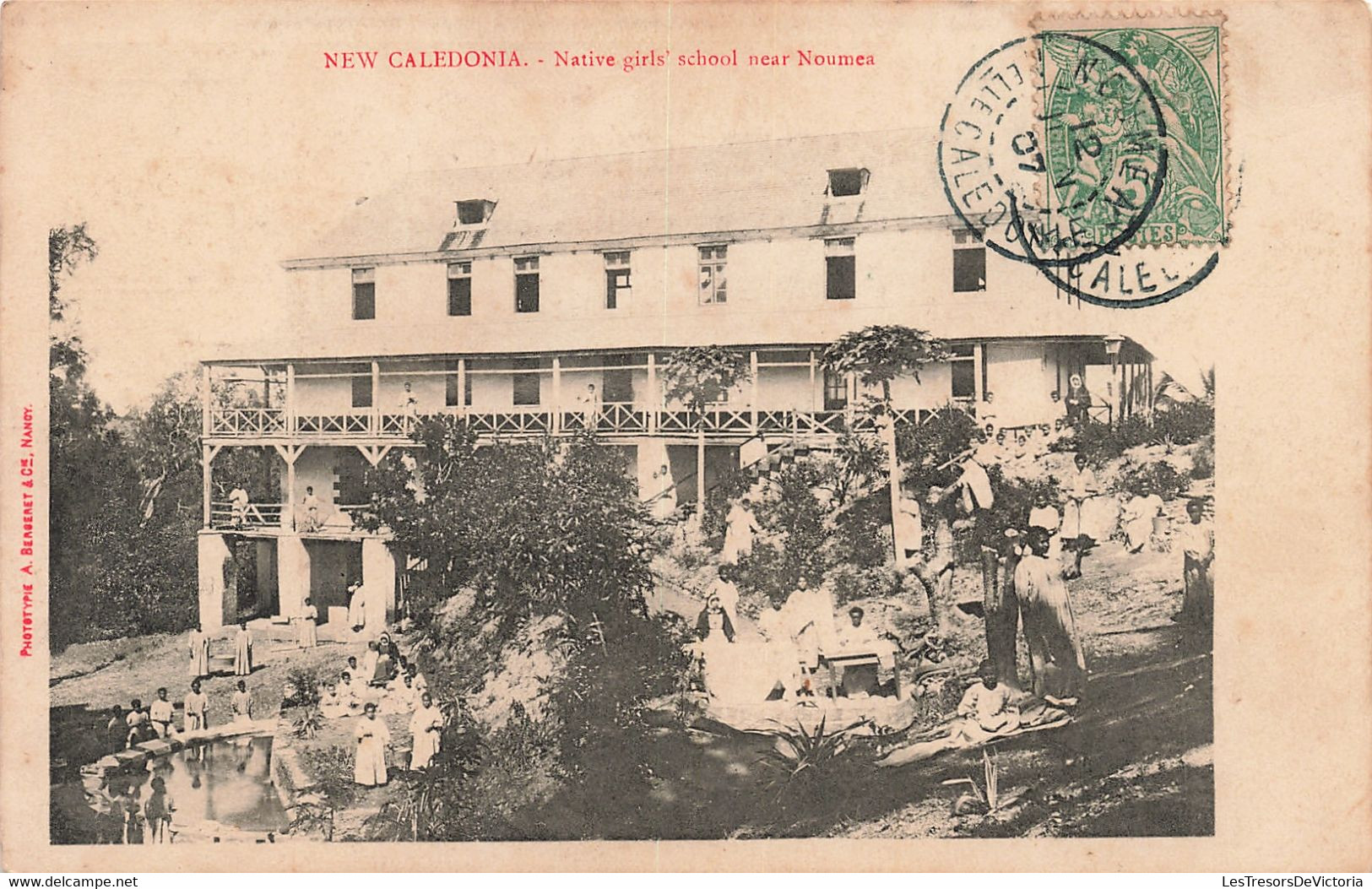 Nouvelle Calédonie - Native Girl's School - Phot. A.Bergeret Et Cie - Précurseur - Carte Postale Ancienne - New Caledonia