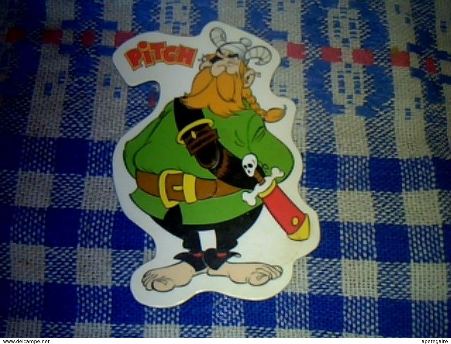 Astérix Magnet Personnage Barbe Rouge Le Capitaine Du Bateau  Pirate Publicité Pitch - Characters