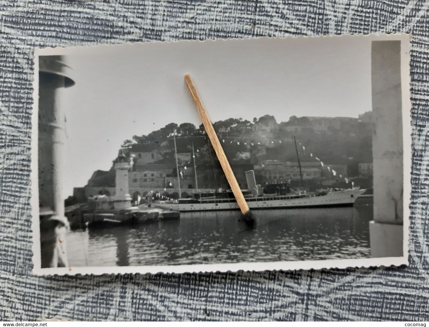 NAVIRE MILITAIRE FREGATE LA DECOUVERTE PHOTO 1948 NAVIRE YACHT  DANS LE PORT DE MONACO  11.5 X 7.2 CM - Schiffe