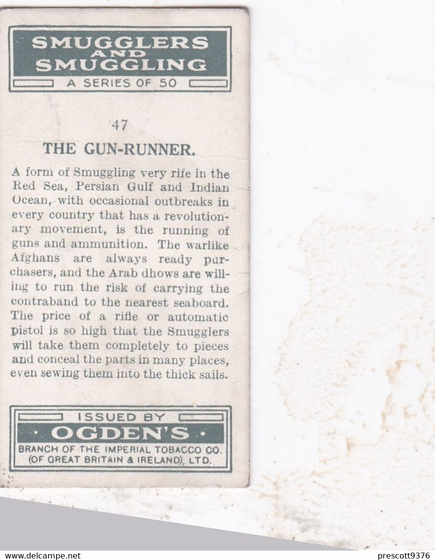 Smugglers & Smuggling 1932  - 47 The Gun Runner -  Ogdens Original Cigarette Card - - Ogden's