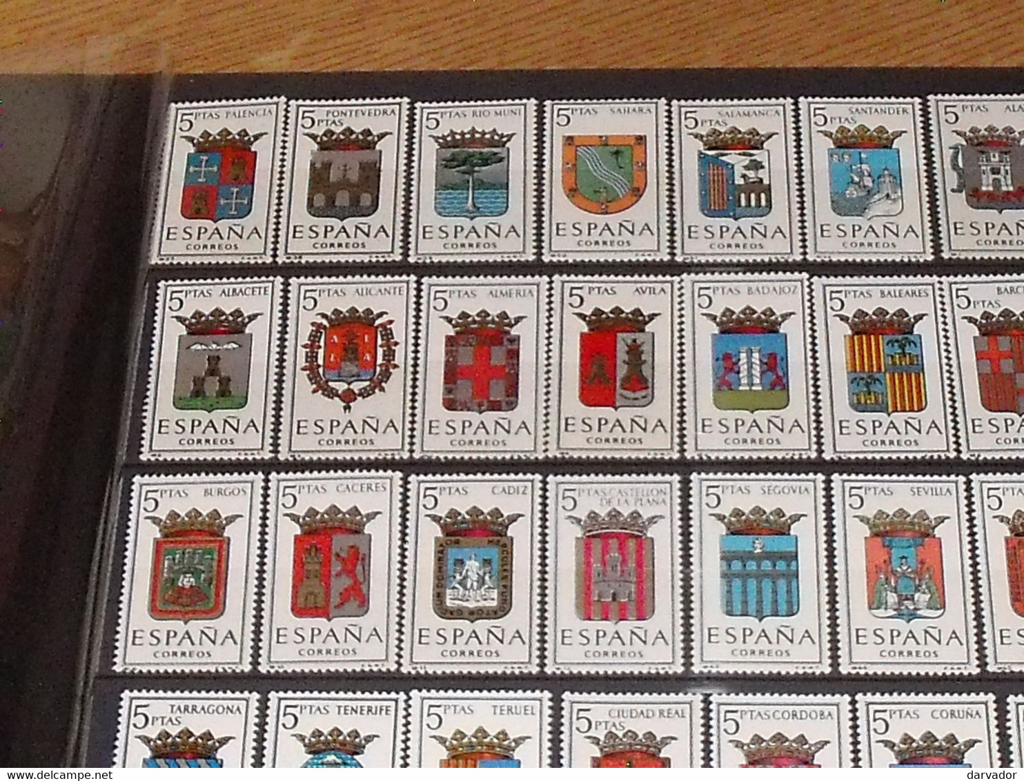 (ESP1) ESPAGNE / Album  De 800 Timbres Et 4 Blocs Tous Neuf ** MNH (aucun Double ;  Divers Sujets Thématique )  SUPERBE - Collections