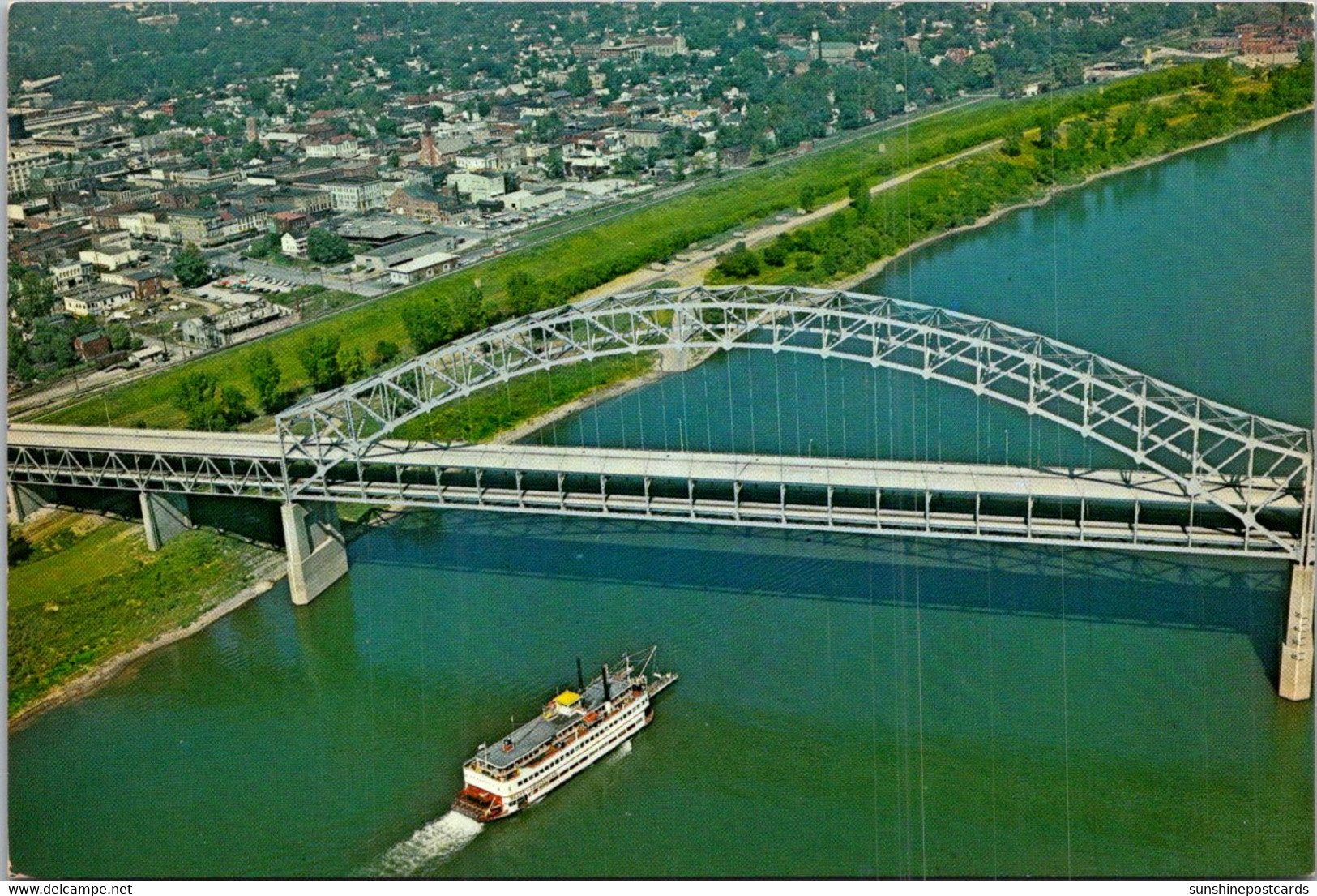 Kentucky Louisville Belle Of Louisville Approaching Sherman Minton Bridge On Ohio River - Louisville