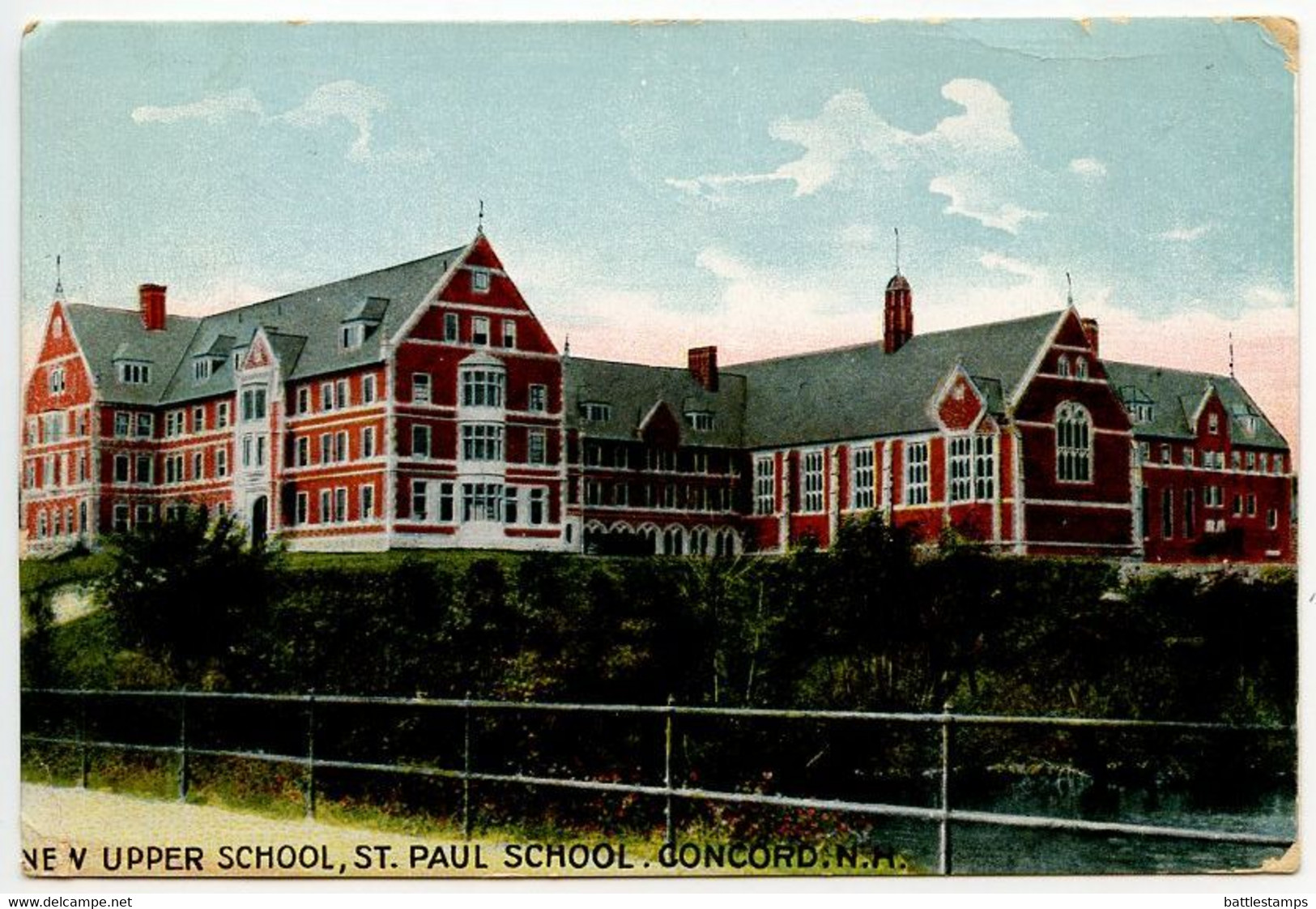 United States 1910 Postcard Concord, New Hampshire - New Upper School, St. Paul School; St. Albans & Boston RPO Postmark - Concord