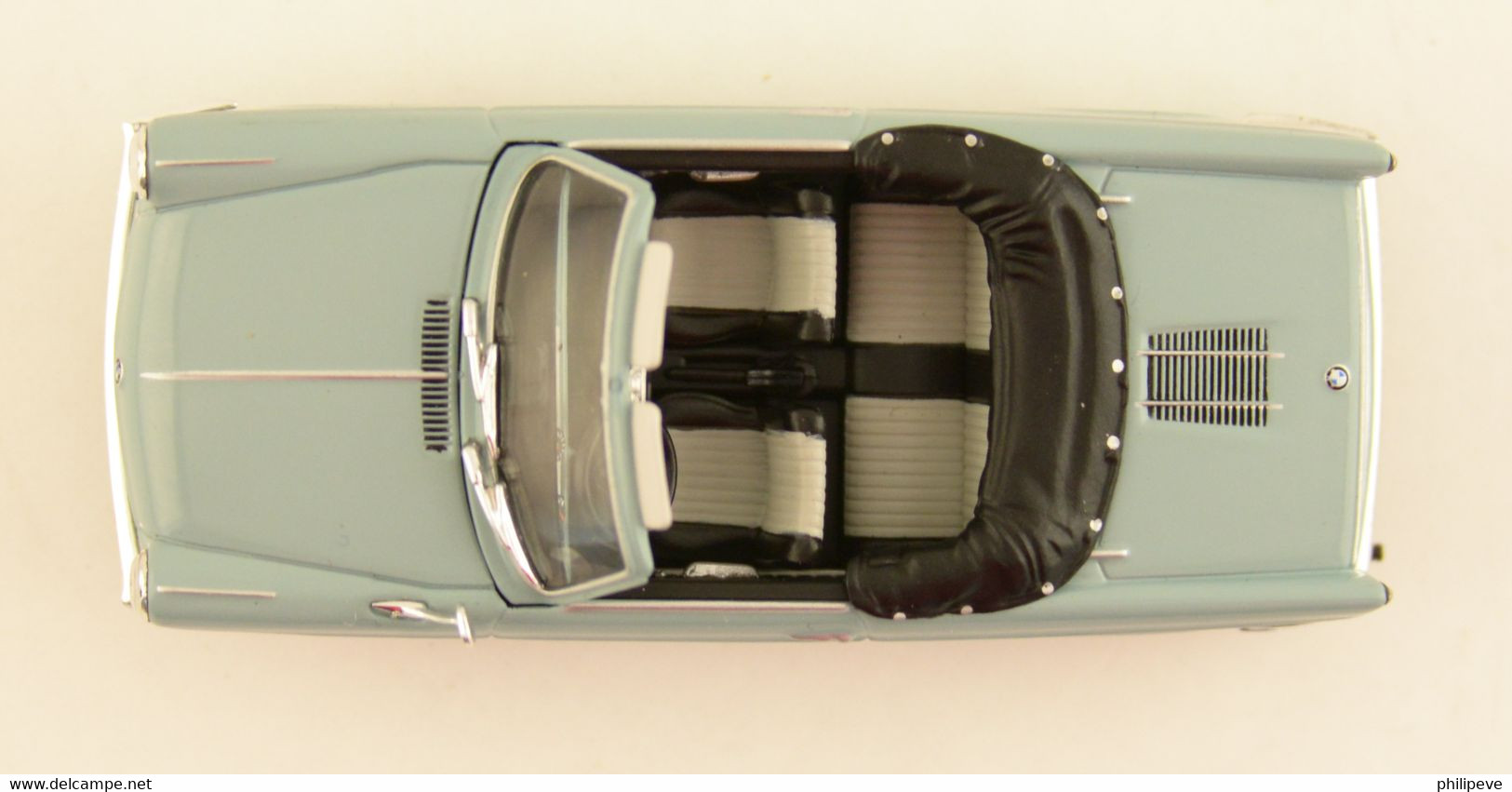 BMW 700 Cabriolet 1961 - MINICHAMPS 1:43