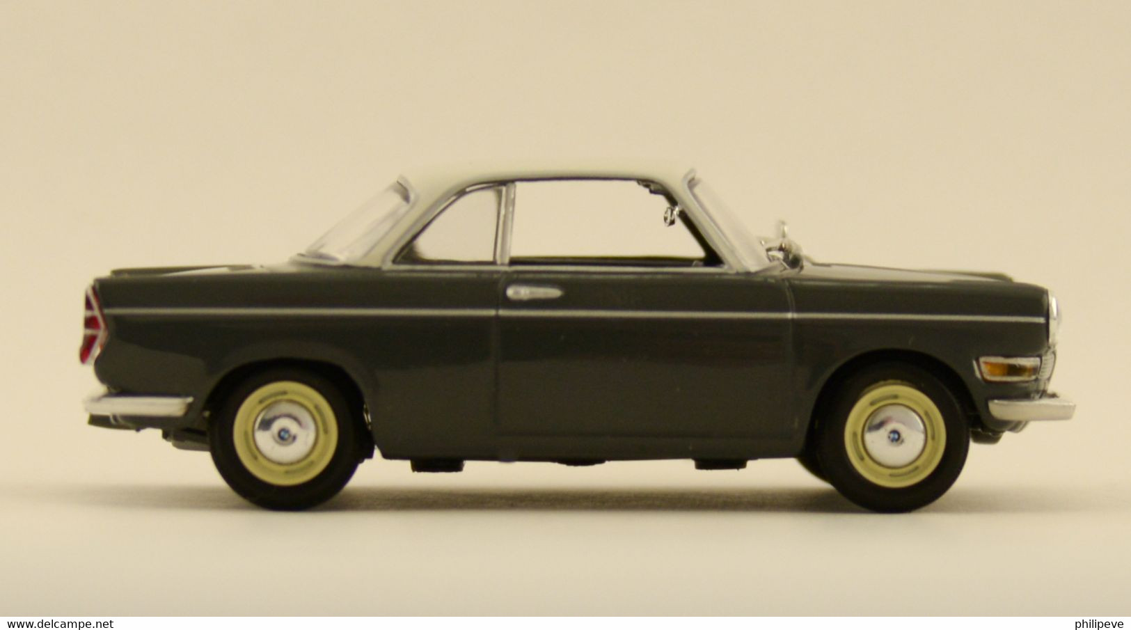 BMW 700 Coupé Sport - MINICHAMPS 1:43 - Minichamps