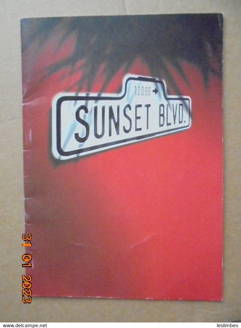 Souvenir Brochure "Sunset Blvd." - Programmes