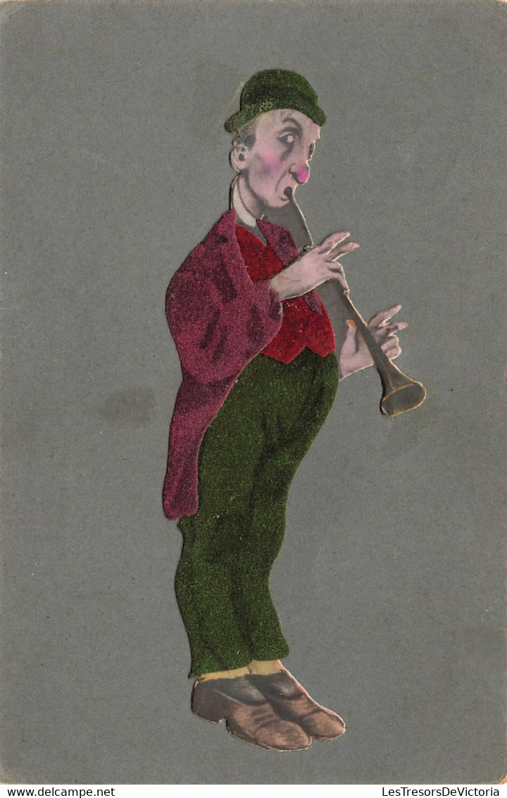 Fantaisies - Homme Jouant De La Flutte - Velour - Colorisé - Musique - Carte Postale Ancienne - Hommes