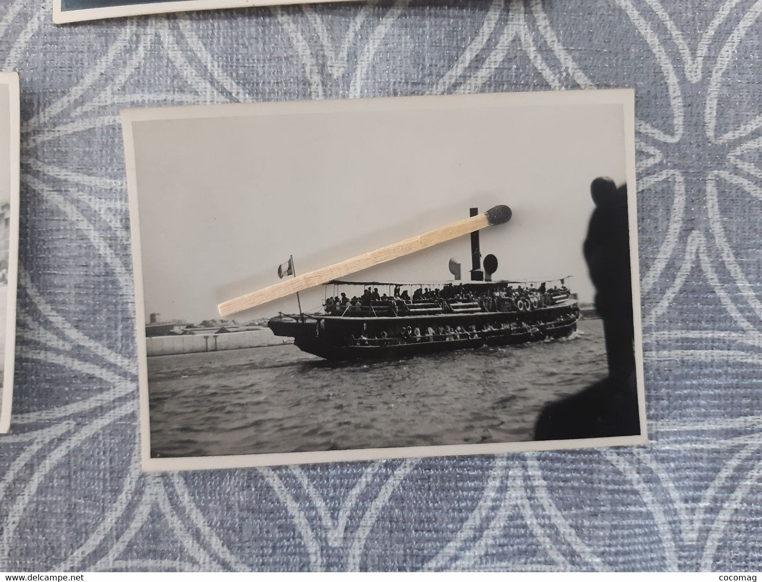 83 TOULON  PHOTO ORIGINALE 27 JUIN 1948 8 SABORDAGE DE LA FLOTTE FRANCAISE NAVIRE LE DAUPHINE EN CALE BATEAU MILITARIA 1 - Schiffe