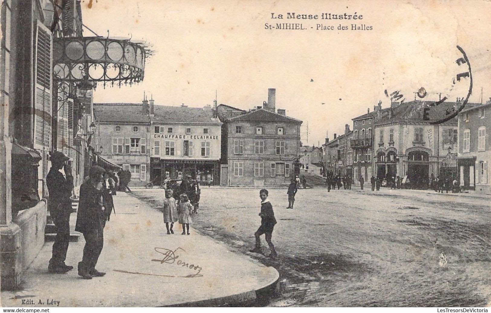 FRANCE - ST MIHIEL - Place Des Halles - Animée - Carte Postale Ancienne - Saint Mihiel