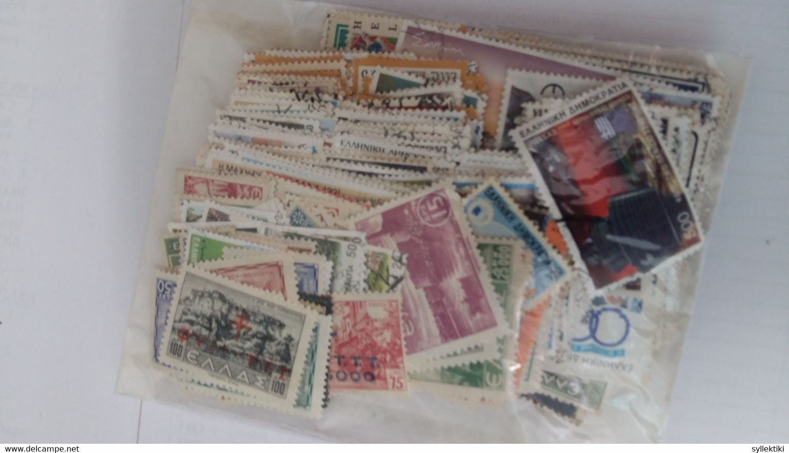 GREECE 500 DIFFERENT USED STAMPS PACKET - Collections