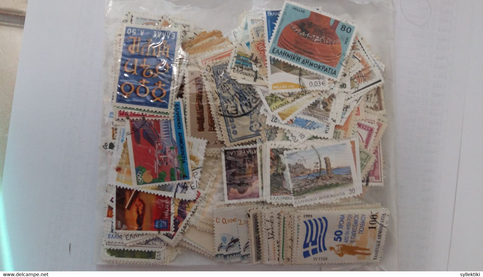GREECE 600 DIFFERENT USED STAMPS PACKET - Collezioni