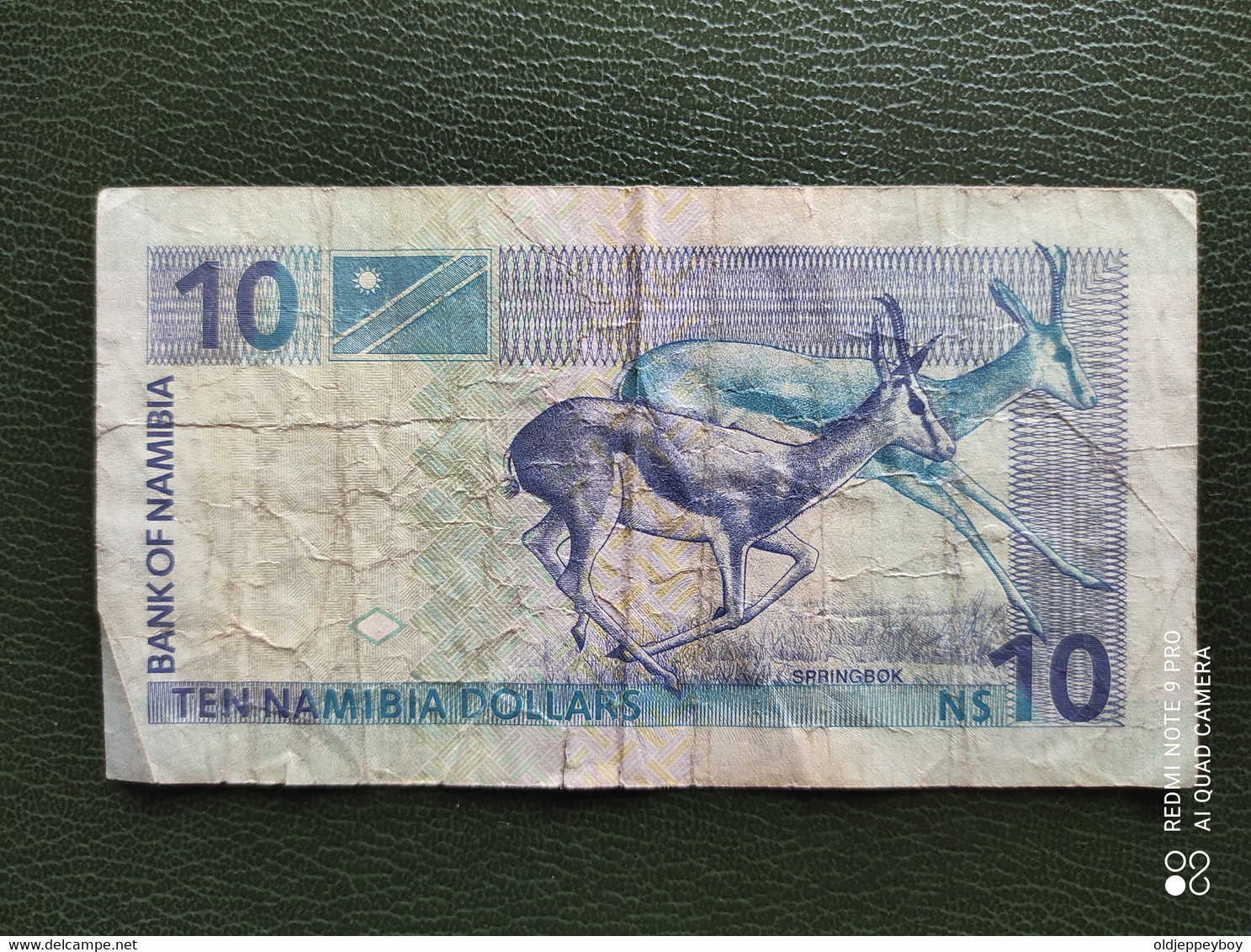 Namibia / 10 Dollars / 2001 / P-4(b) / FI - Namibie