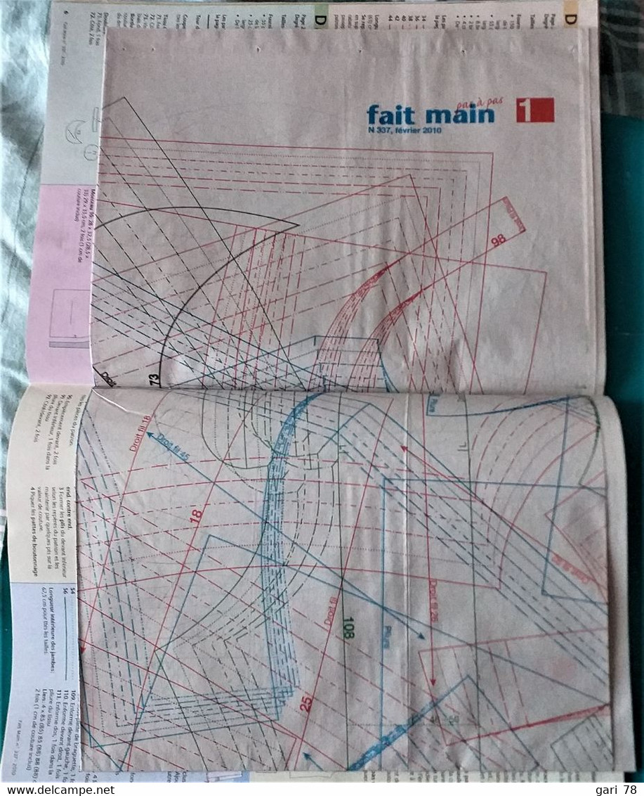 Revue FAIT MAIN N° 337  Février 2010 - 30 Créations, 21 Modèles, 4 Pages De Leçons Filmées - Juegos De Representaciones