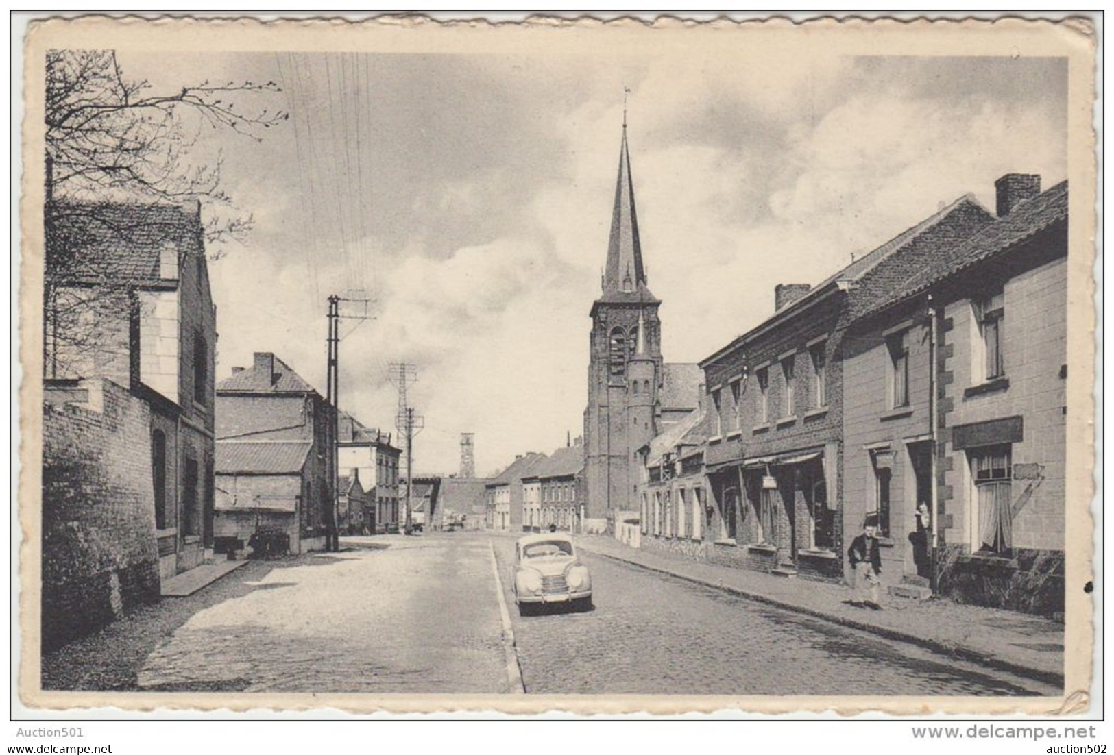 23574g PLACE Du MONCEAU - EGLISE - Elouges - Voiture - Dour