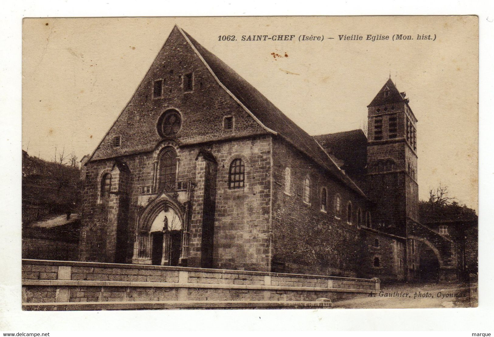 Cpa N° 1062 SAINT CHEF Vieille Eglise - Saint-Chef