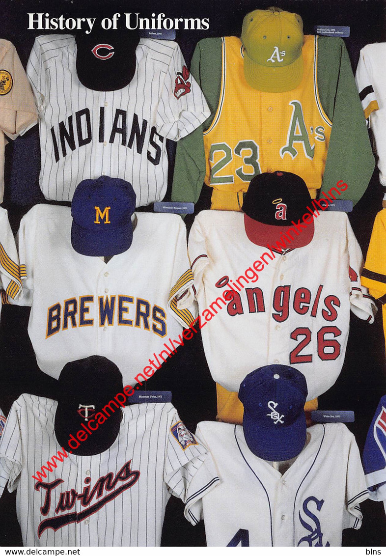 Uniforms Exhibit - The National Baseball Hall Of Fame And Museum - Cooperstown New York - Honkbal