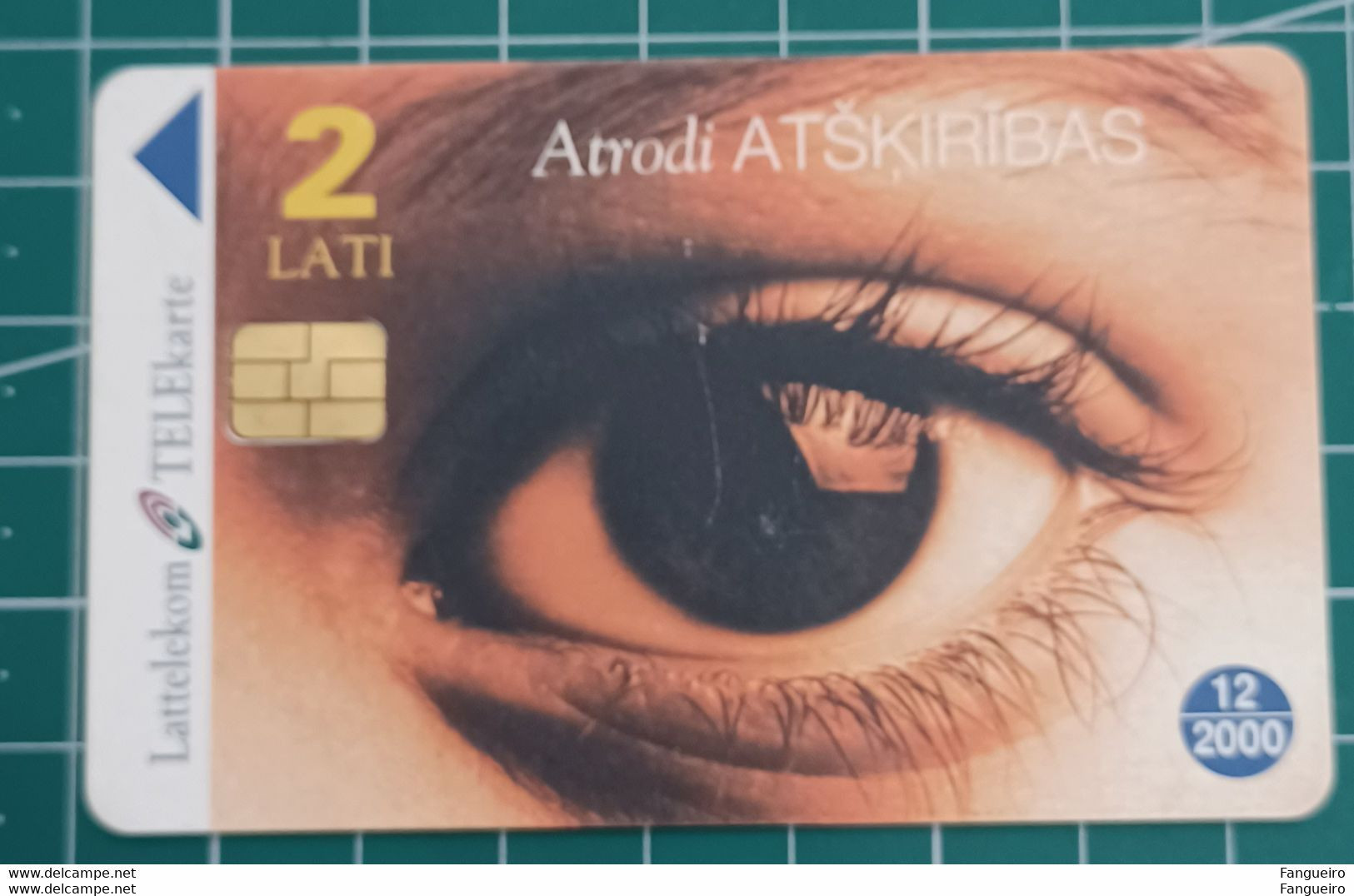 LATVIA USED PHONECARD EYE - Letonia