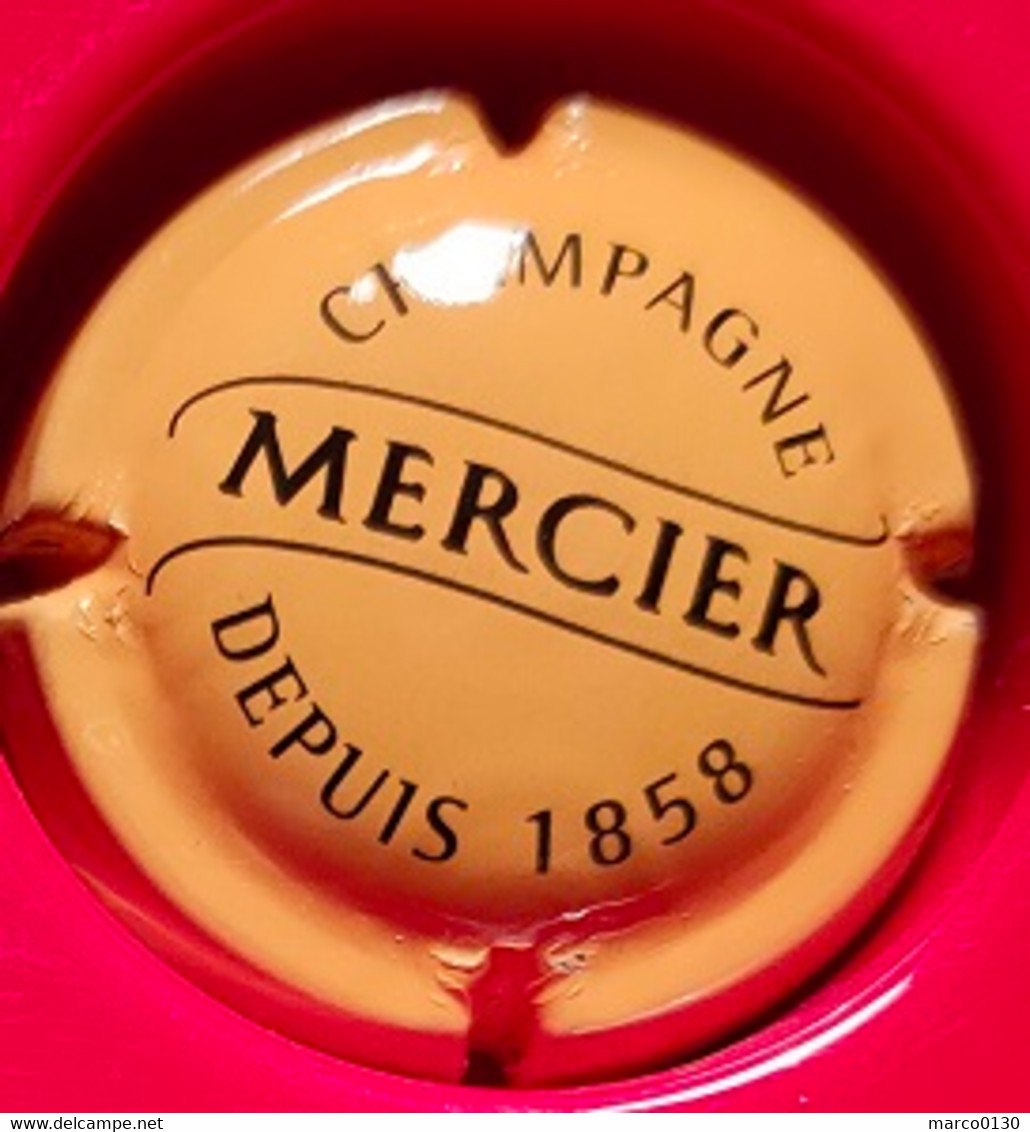 CAPSULE DE CHAMPAGNE MERCIER N° 31 - Mercier