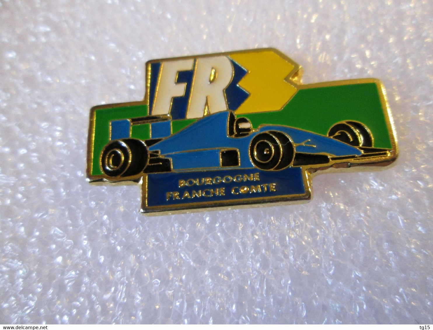 PIN'S    FR 3   BOURGOGNE FRANCHE-COMTÉ   FORMULE 1 - F1